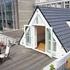 ** Oda ve Kahvaltı On The Roof Hollanda