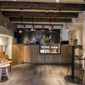 *** Otel Mr. Jordaan Hollanda